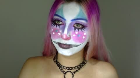 gabygumms online show from November 23, 2025, 6:57 am