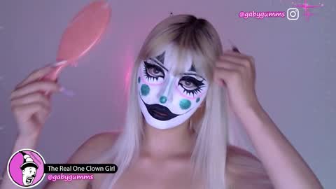 gabygumms online show from March 19, 2026, 4:05 am