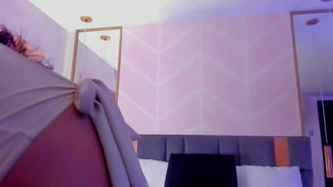 Snapshot of gabypetit chatting on February 4, 2026, 8:58 pm Gaby online show from February 4, 2026, 8:58 pm