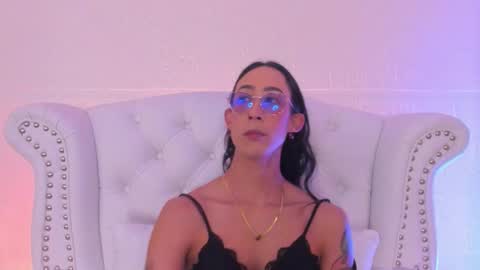 Snapshot of gabypetit chatting on February 17, 2026, 7:53 pm Gaby online show from February 17, 2026, 7:53 pm