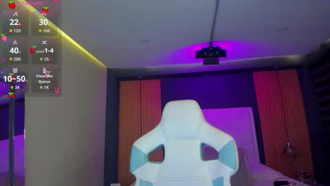 Snapshot of gabyrose9 chatting on September 11, 2025, 11:32 am gabyrose9 online show from September 11, 2025, 11:32 am