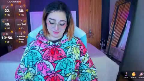 Snapshot of gabyrose9 chatting on October 15, 2025, 11:43 am gabyrose9 online show from October 15, 2025, 11:43 am