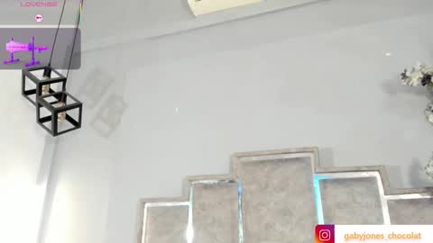 gabyyjones online show from January 8, 2026, 11:34 am