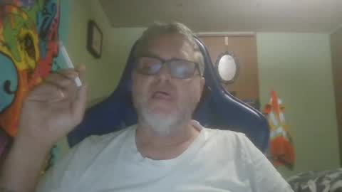 gadude45 online show from November 16, 2025, 3:12 am