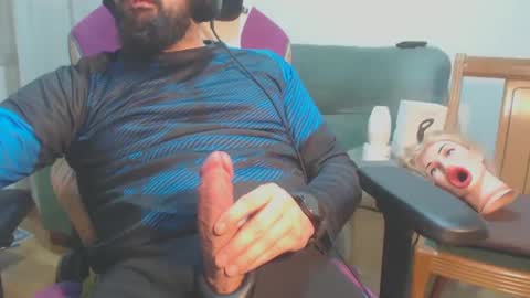 your master online show from February 19, 2025, 11:04 pm