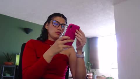 Snapshot of gaitan4 chatting on September 10, 2025, 7:58 pm gaitan4 online show from September 10, 2025, 7:58 pm