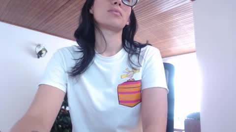 Snapshot of gaitan4 chatting on December 14, 2025, 8:13 pm gaitan4 online show from December 14, 2025, 8:13 pm