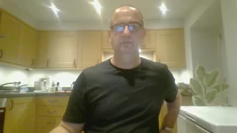 Snapshot of galacx chatting on December 17, 2024, 4:21 pm galacx online show from December 17, 2024, 4:21 pm