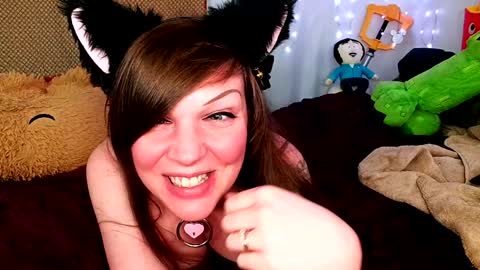 Snapshot of gamergirlroxy chatting on January 28, 2025, 1:08 am GamerGirlRoxy online show from January 28, 2025, 1:08 am