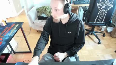 Snapshot of gamingpleasure chatting on January 14, 2025, 4:18 pm GamingPleasure online show from January 14, 2025, 4:18 pm