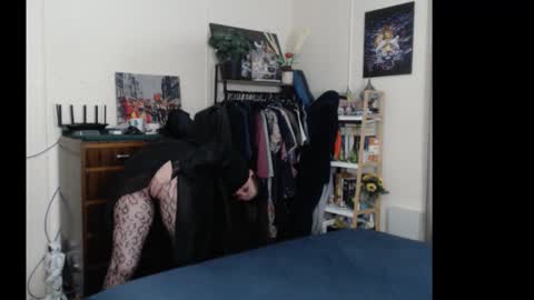 Snapshot of gangbangxxxgirl chatting on October 18, 2025, 10:27 am HOT  online show from October 18, 2025, 10:27 am