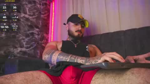 Snapshot of garbel09 chatting on April 21, 2026, 6:31 am Chris Dont forget to gift me thumb up Its very important to me and makes me happy AF online show from April 21, 2026, 6:31 am