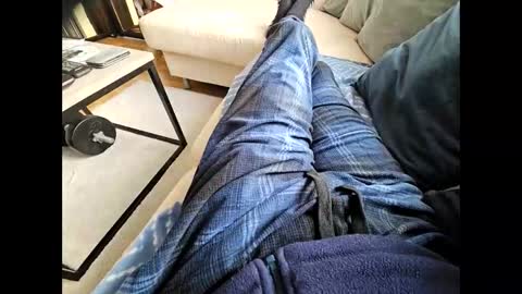 garbis11 online show from May 24, 2026, 12:43 pm