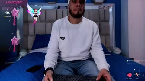 garcia_jacob_ online show from November 23, 2025, 11:54 am