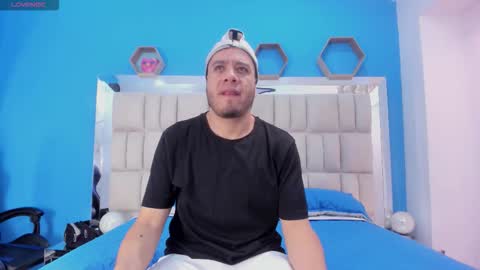 garcia_jacob_ online show from December 14, 2025, 12:32 pm