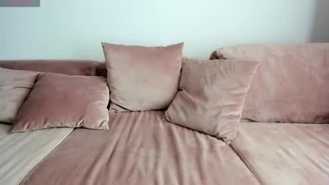 garry69eva online show from February 7, 2025, 2:04 pm