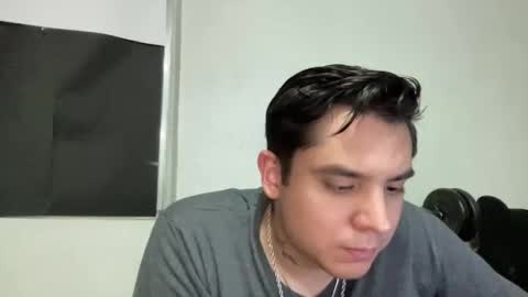 Snapshot of garypinepineapple chatting on May 31, 2026, 3:47 am garypinepineapple online show from May 31, 2026, 3:47 am