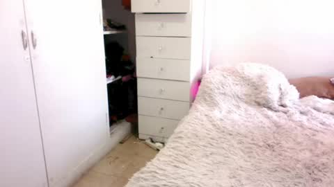 gatitahorny69 online show from July 25, 2026, 3:20 pm