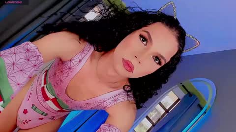 Snapshot of gatitavenecis1 chatting on January 8, 2025, 2:14 pm Vnecis Marn online show from January 8, 2025, 2:14 pm