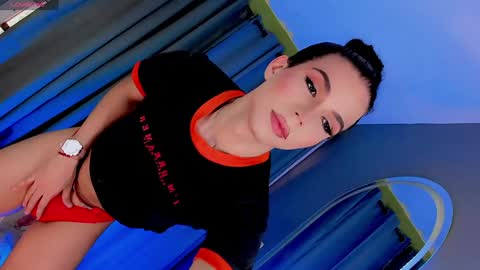 Snapshot of gatitavenecis1 chatting on January 15, 2025, 6:51 pm Vnecis Marn online show from January 15, 2025, 6:51 pm