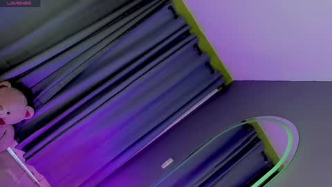 Snapshot of gatitavenecis1 chatting on February 8, 2025, 10:08 pm Vnecis Marn online show from February 8, 2025, 10:08 pm