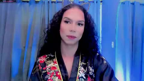 Snapshot of gatitavenecis1 chatting on March 12, 2025, 7:13 am Vnecis Marn online show from March 12, 2025, 7:13 am