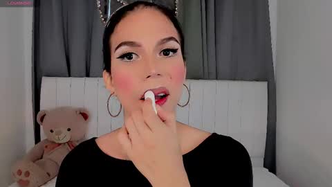 Snapshot of gatitavenecis1 chatting on September 24, 2025, 5:05 pm Vnecis Marn online show from September 24, 2025, 5:05 pm