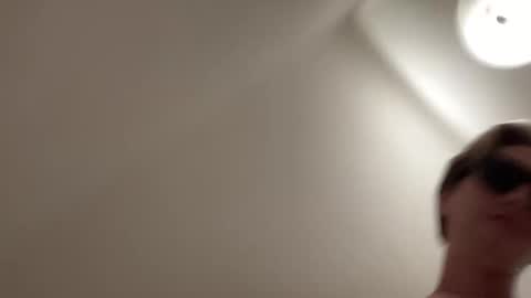 gavinnumbers online show from October 18, 2025, 2:03 am