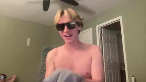 gavinnumbers online show from November 15, 2025, 3:26 am