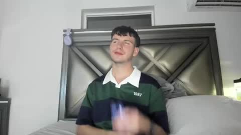 Snapshot of gayndepressed chatting on February 17, 2026, 3:14 am Trace online show from February 17, 2026, 3:14 am