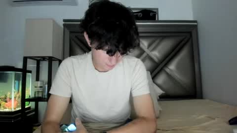 Snapshot of gayndepressed chatting on July 5, 2026, 4:19 am Trace online show from July 5, 2026, 4:19 am