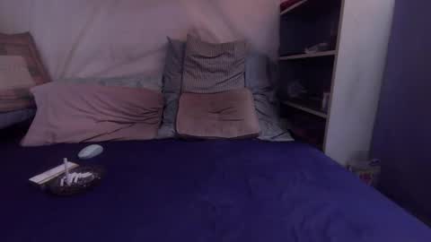 Snapshot of gayrobbin chatting on February 7, 2026, 3:16 pm gayrobbin online show from February 7, 2026, 3:16 pm