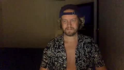 gcsurfer81 online show from March 10, 2025, 8:15 am