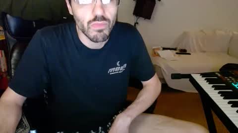 Snapshot of gdakis chatting on March 2, 2026, 6:03 am gdakis online show from March 2, 2026, 6:03 am