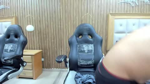Snapshot of gean_mclovin chatting on May 11, 2026, 7:22 pm Gean Mclovin online show from May 11, 2026, 7:22 pm