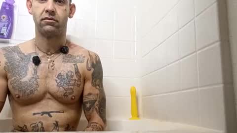 Snapshot of geekedoutlabs chatting on October 28, 2025, 6:32 pm Zanecubano online show from October 28, 2025, 6:32 pm