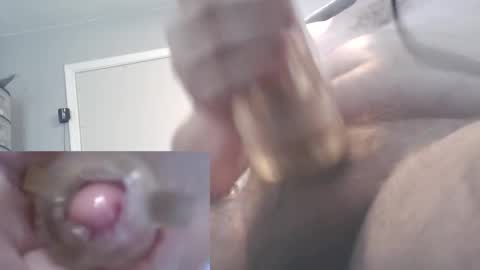 Snapshot of geeky___dick chatting on March 4, 2025, 4:20 pm Geekydick online show from March 4, 2025, 4:20 pm