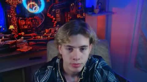 Gem Dominus online show from October 13, 2025, 12:43 am