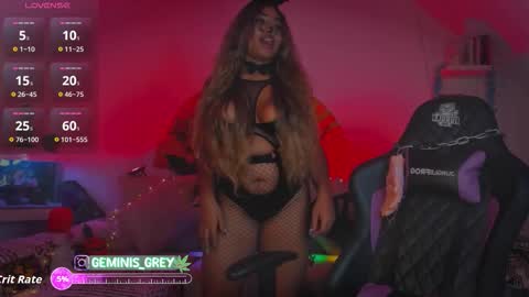 Snapshot of geminis_grey chatting on October 30, 2025, 2:13 am Geminis online show from October 30, 2025, 2:13 am