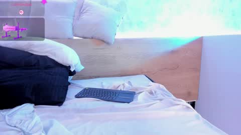 geminis muentes online show from December 31, 2024, 5:55 am