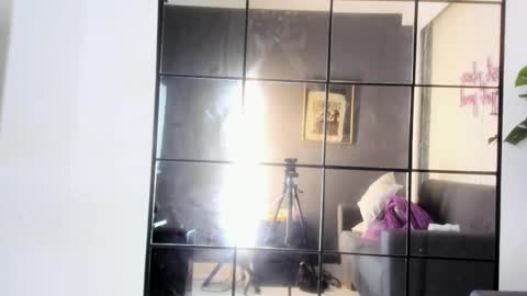 Snapshot of geminis_muentes chatting on November 27, 2025, 8:00 pm geminis muentes online show from November 27, 2025, 8:00 pm