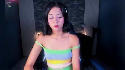 gemma18_ online show from May 21, 2026, 9:11 pm