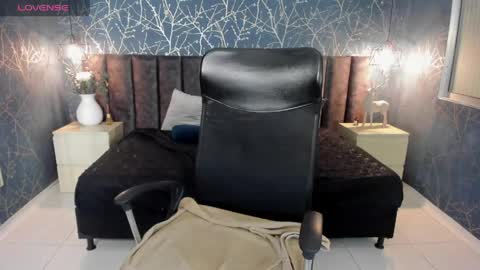 gemma_ward online show from April 2, 2026, 11:41 am