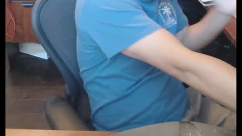 Snapshot of genefun chatting on September 20, 2025, 6:31 pm genefun online show from September 20, 2025, 6:31 pm