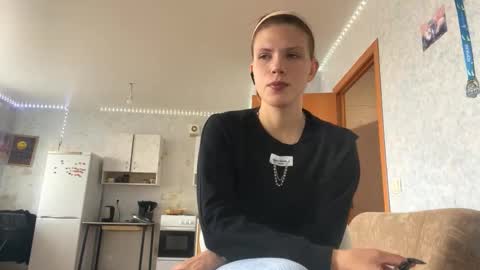 Snapshot of genesisschaufelberge chatting on October 5, 2025, 9:18 am Mila online show from October 5, 2025, 9:18 am