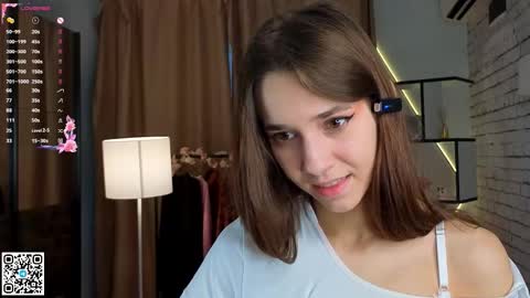 Amely  online show from September 19, 2025, 4:25 am