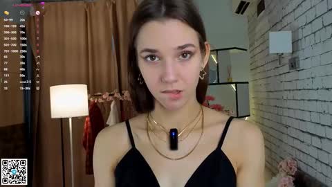 Amely  online show from October 7, 2025, 4:20 am