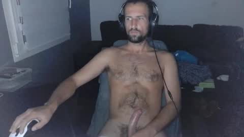 Edouard online show from October 31, 2025, 10:00 pm