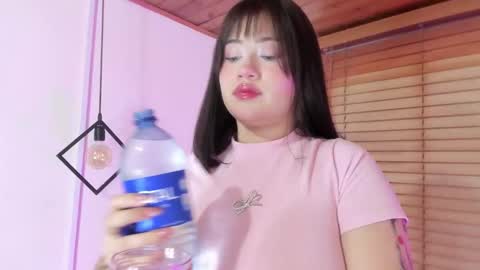 Snapshot of gennesis_love chatting on December 21, 2025, 3:24 am Sofia online show from December 21, 2025, 3:24 am