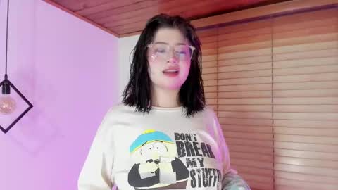 Snapshot of gennesis_love chatting on December 23, 2025, 4:10 am Sofia online show from December 23, 2025, 4:10 am